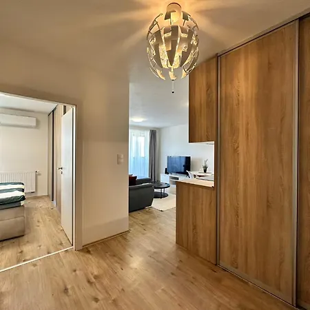 Novozariadeny Pri Starom Moste Appartement